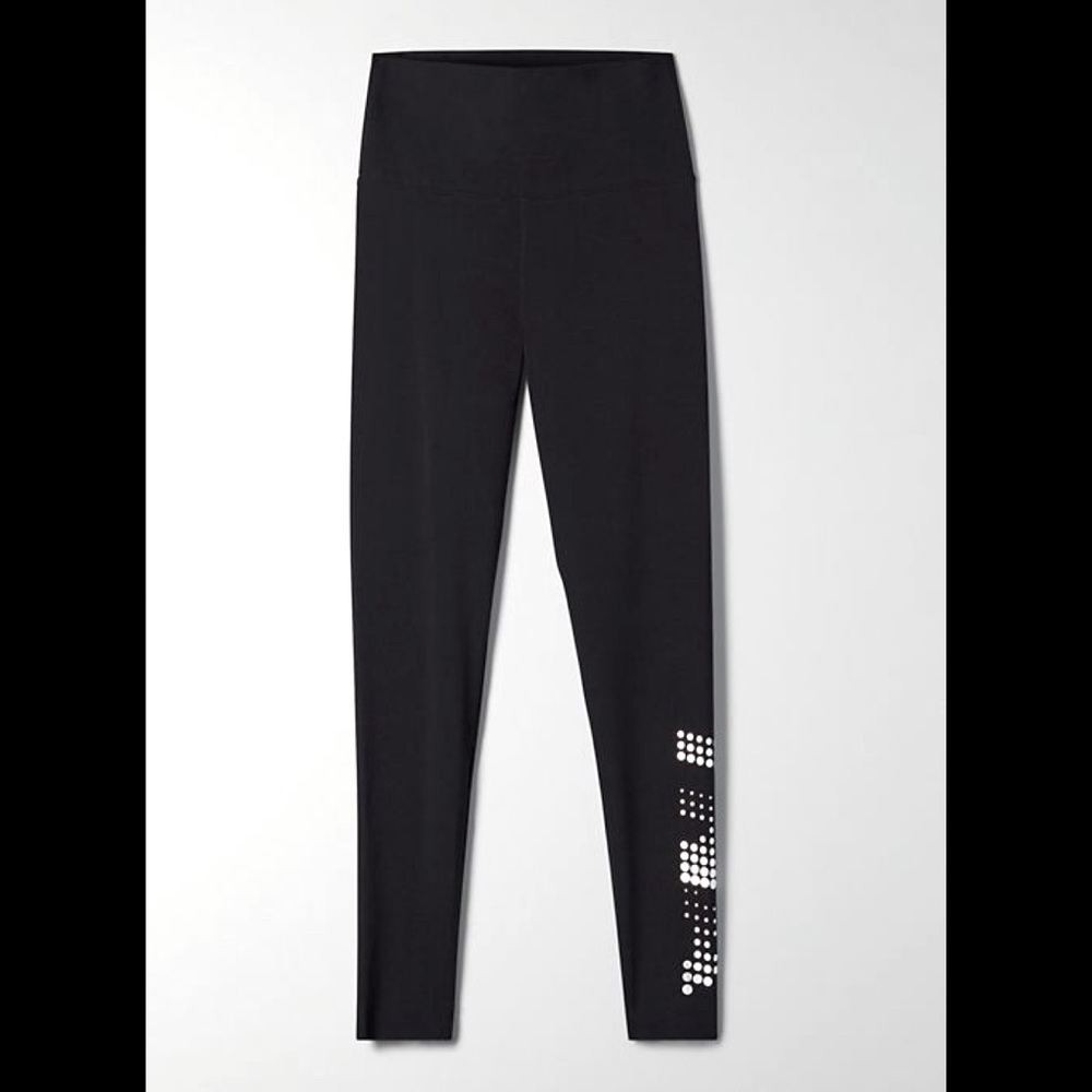 Aritzia TNA Leggings